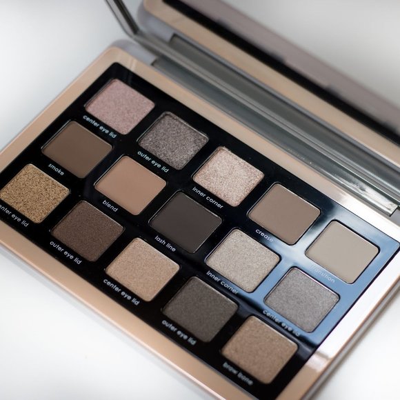 New without box! ✅ Natasha Denona GLAM Eyeshadow Palette ✨ - Picture 5 of 12